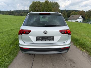 Volkswagen Tiguan - 6