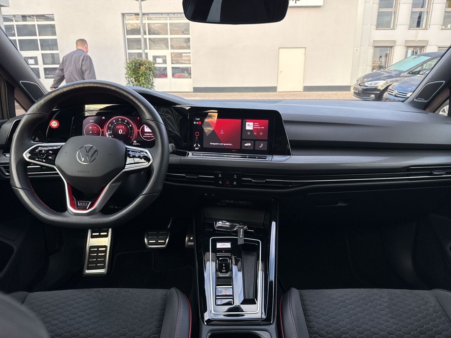 Volkswagen Golf GTI Clubsport 2,0 TSI DSG Panodach 19''Alu  foto 9