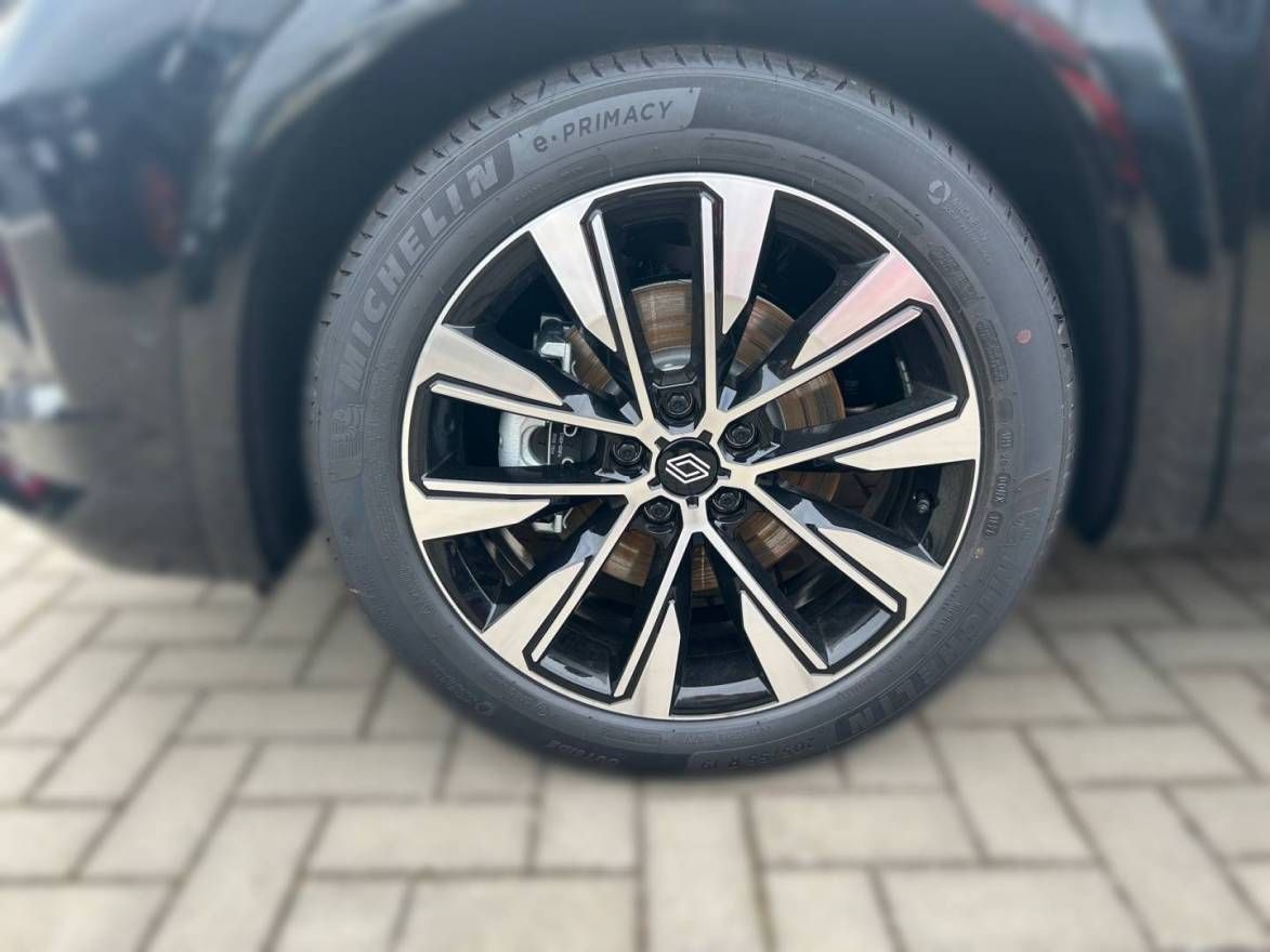 Fahrzeugabbildung Renault Austral Techno Full Hybrid E-Tech 200