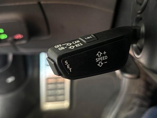 Audi TTS Coupe TFSI quattro S tronic MATRIX / SOUND, миниатюра 24