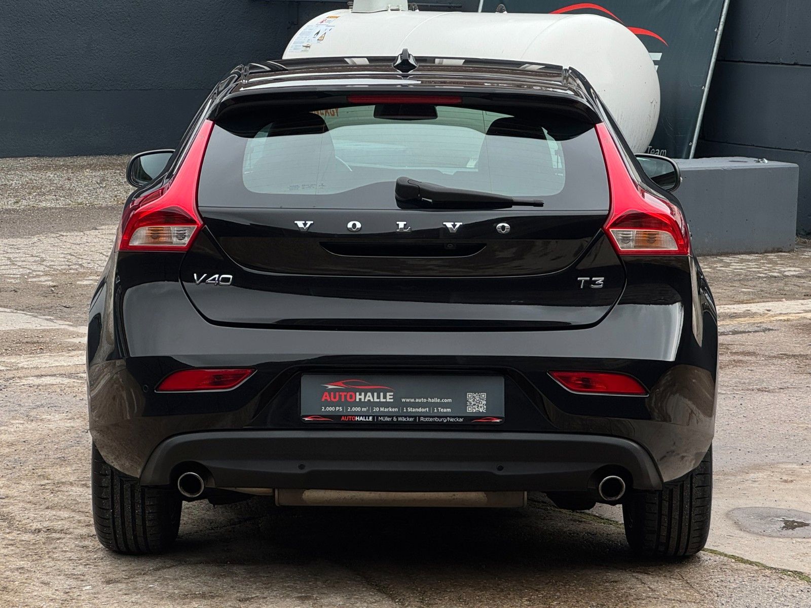 Fahrzeugabbildung Volvo V40 1.5 112kw/152ps Autom. Kam Temp Navi Sensus