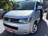 Volkswagen T5 Transporter Bus Multivan Comfortline 4Motion - silberne Volkswagen T5 Transporter