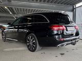 Mercedes-Benz 300 T de 4Matic Distronic Plus *NAVI*LED*LEDER* - Mercedes-Benz E 300 Gebrauchtwagen in München