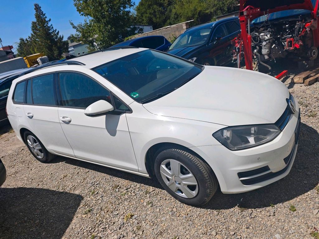 Image of Volkswagen Golf