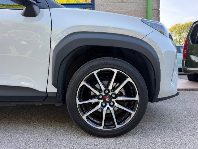 Other TOYOTA Yaris Cross 1.5 Hybrid E-CVT GR SPORT UNI imagem 3