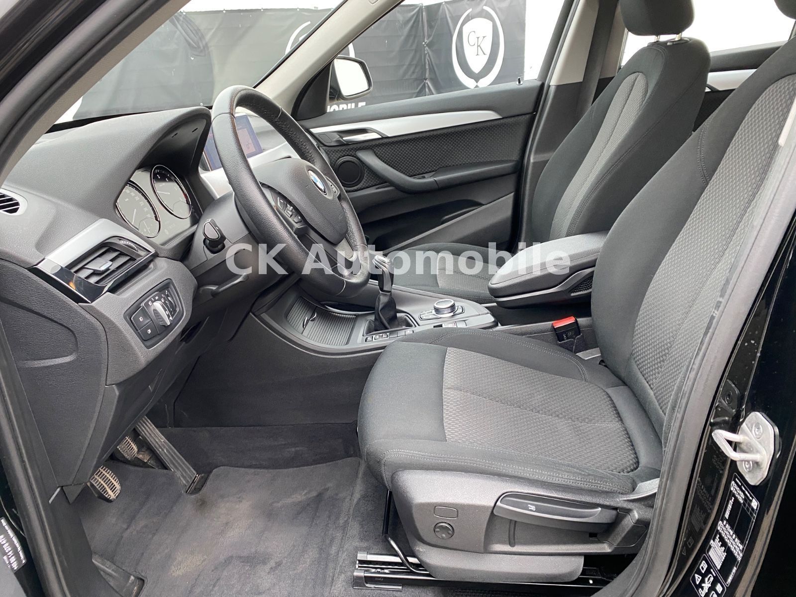 Fahrzeugabbildung BMW X1 xDrive 18d Advantage/Navi/Tempomat/PDC/AHK