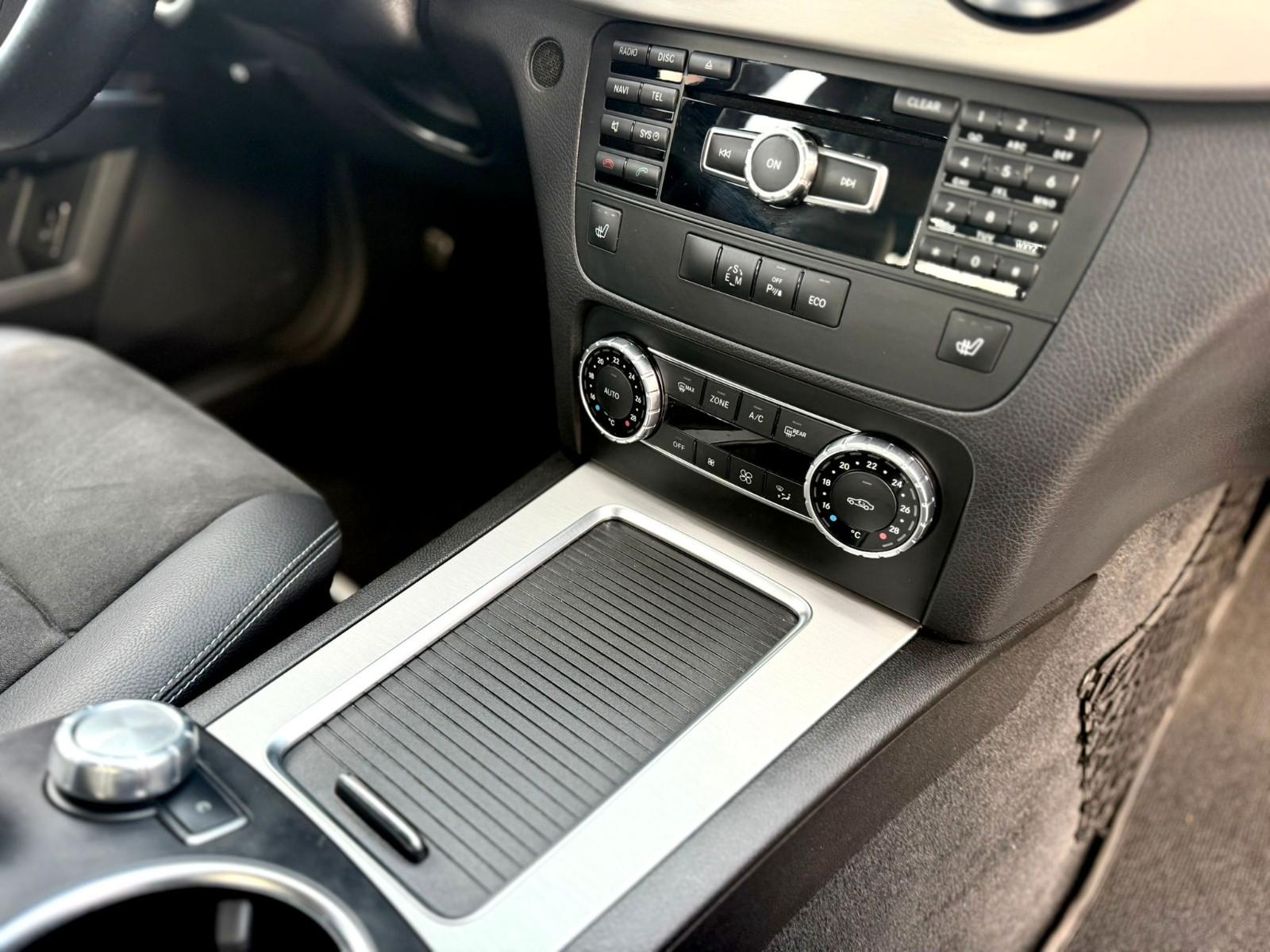 Mercedes-Benz GLK 200 E-Hecklappe/SHZ*Parktronic*Navi