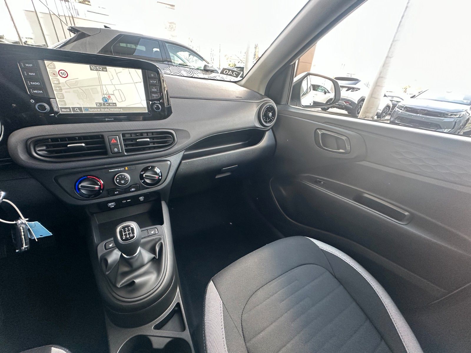 Fahrzeugabbildung Hyundai i10 Trend 1.0l 63PS MY25 Navi/SHZ!