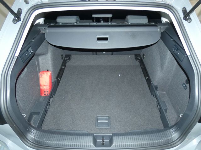 Golf Variant 2.0 TDI Life DSG AHK LED NAVI ACC