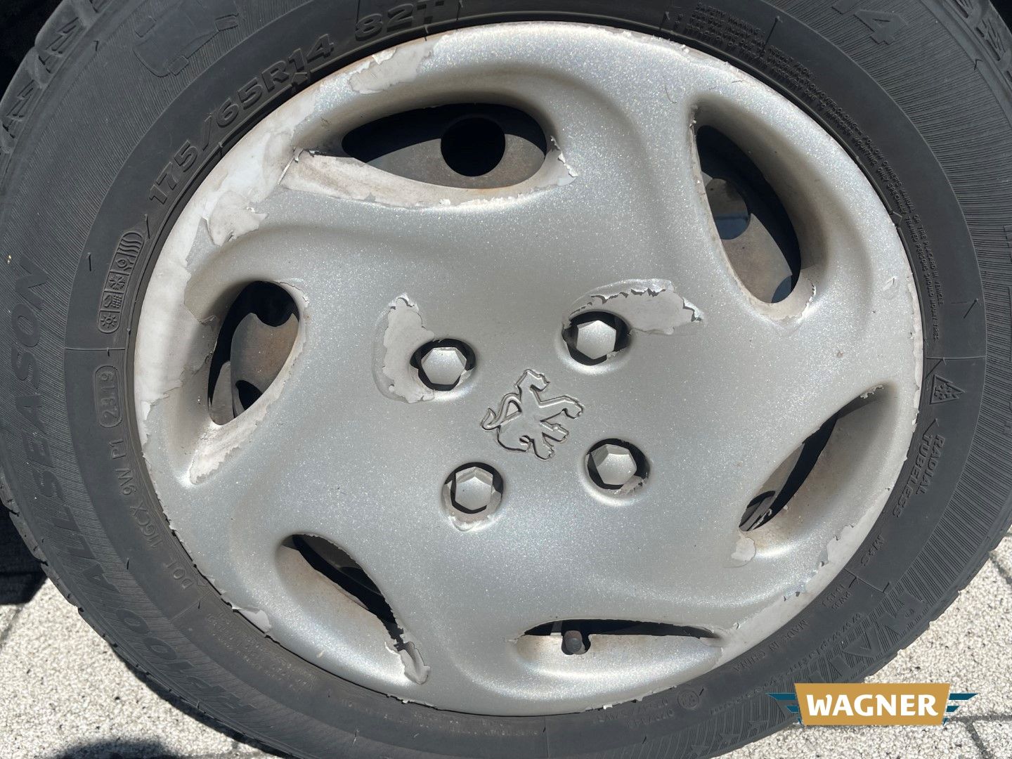Fahrzeugabbildung Peugeot 206 Filou Klimaanlage HU/AU 07/2026