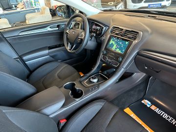 Ford Mondeo Turnier Titanium AWD *AHK*Kamera*Klima*BT