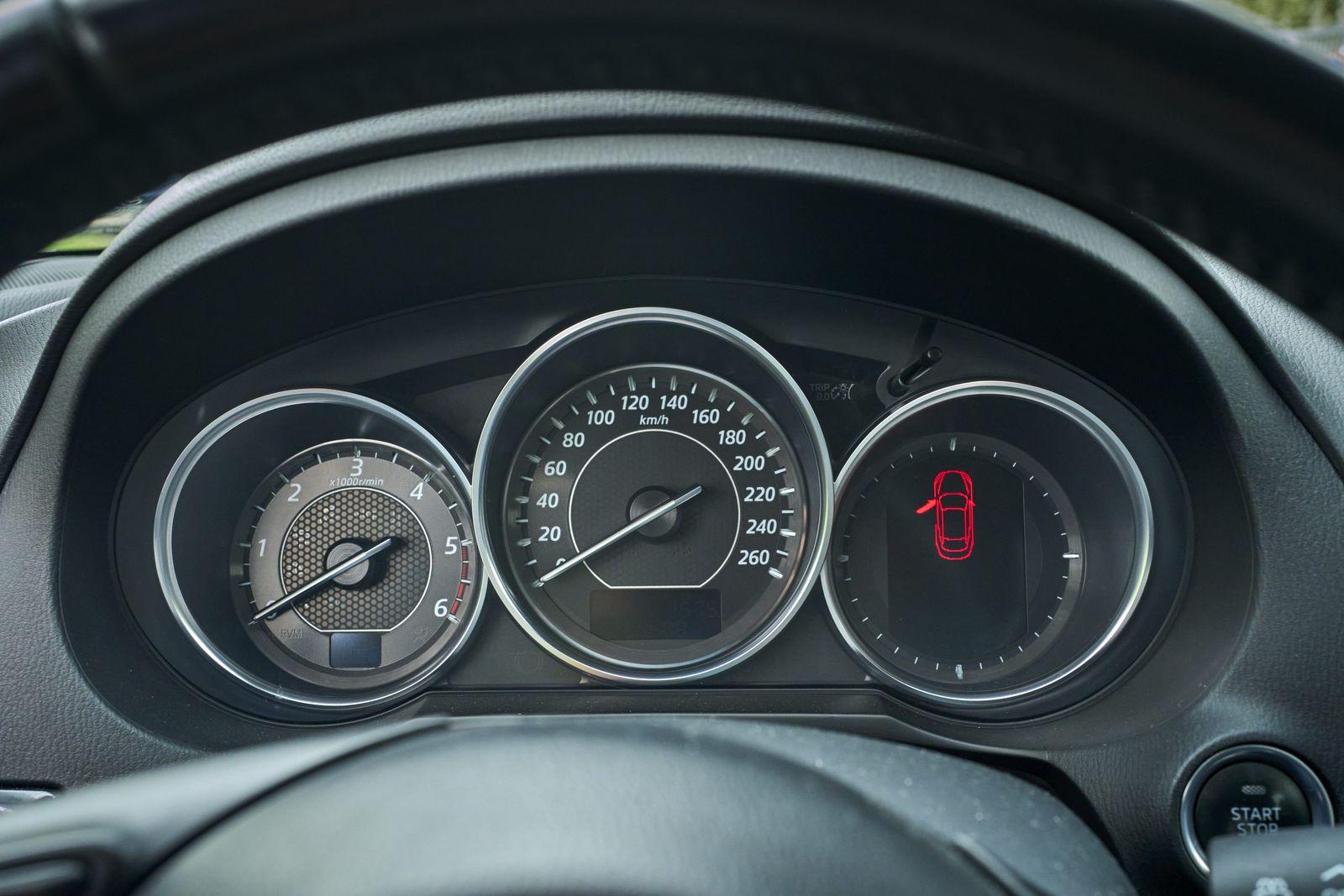 Mazda 2 2014 — photo 7