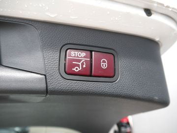 Mercedes C 200 - 12