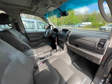 Fahrzeugabbildung Nissan Navara 2.5 dCi DoubleCab 4X4*Klima*AHK*