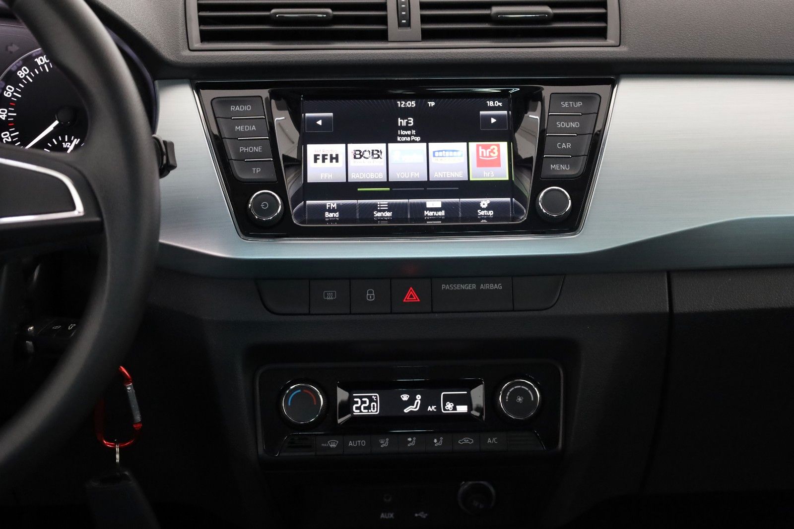 Fahrzeugabbildung SKODA Fabia Ambition PDC,Apple CarPlay,SR+WR