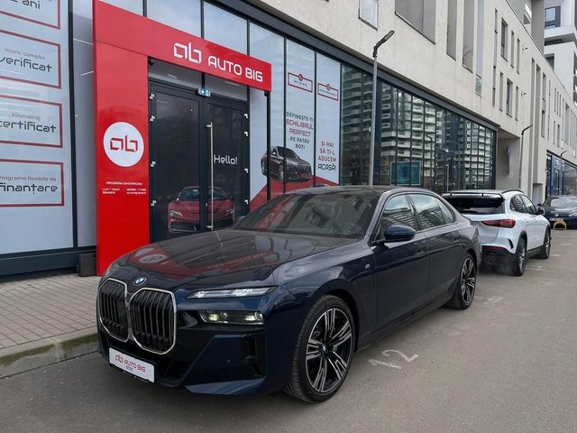 BMW 750e xDrive Stock/Export/TV/B&W