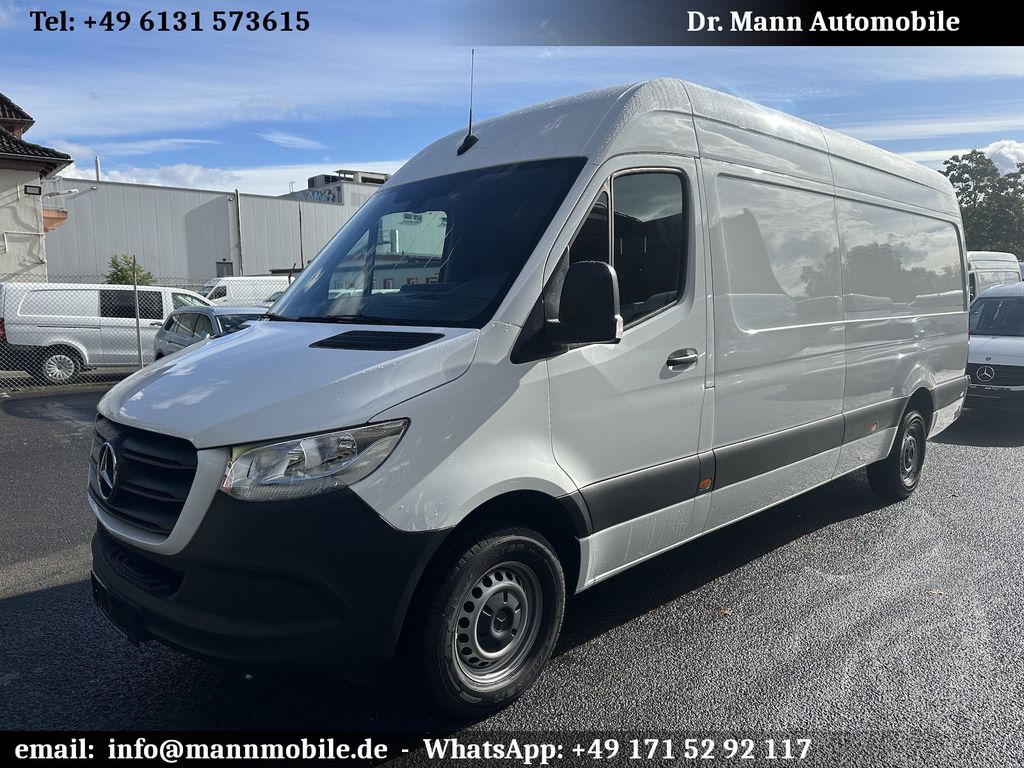 Image of Mercedes-Benz Sprinter