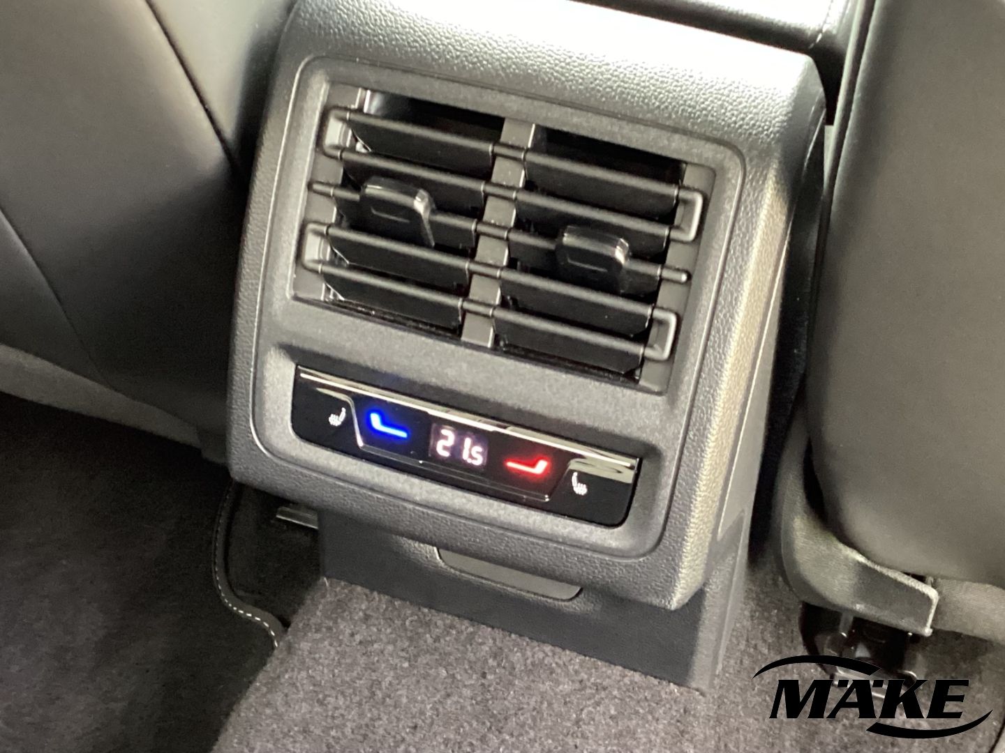 Golf Variant R-line 2.0 TSI DSG 4motion LED STDH