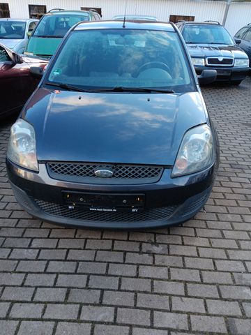 Ford Fiesta 1.3 51 kW tüv 04/2026