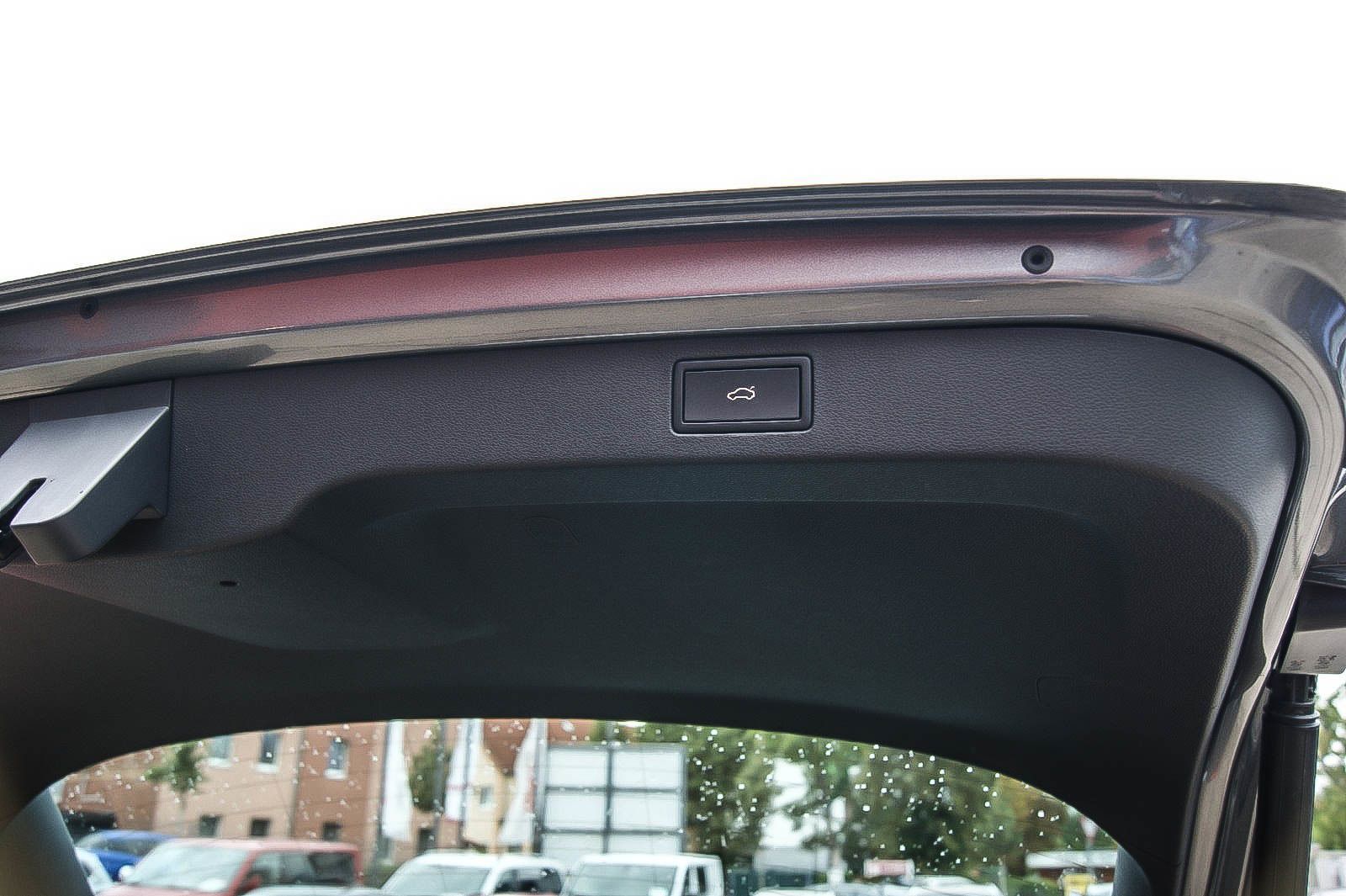 Fahrzeugabbildung SKODA Kamiq 10TSI Monte Carlo PANORAMA LED ANHÄNGERKPG