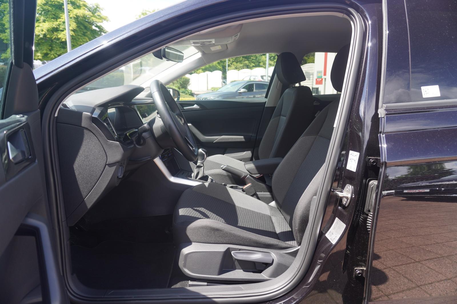 Volkswagen Polo 1.0 Life LED Navi Sitzheizung Spurhalte