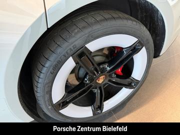 صورة مصغرة 14 لـ 2025 Porsche TAYCAN