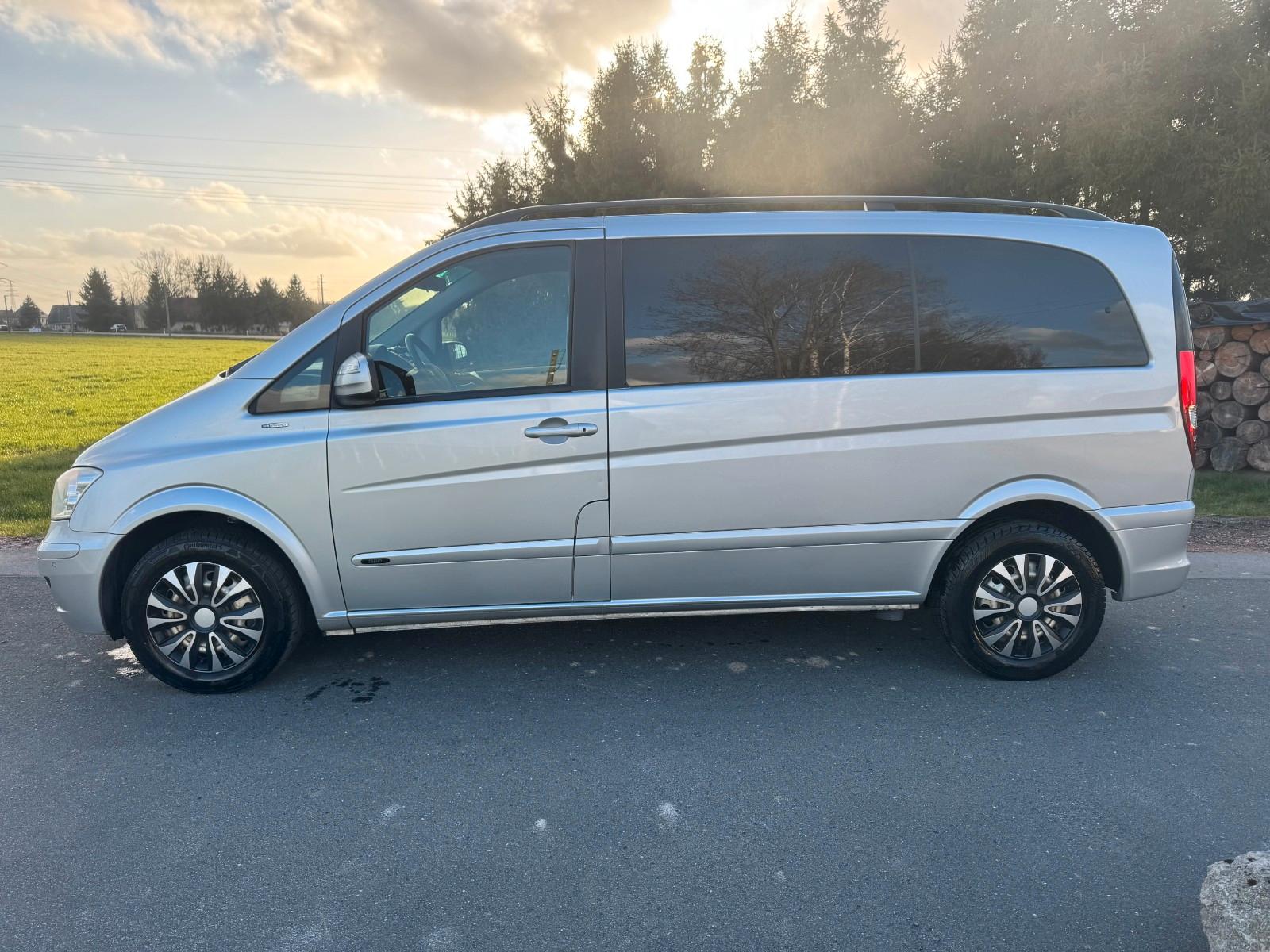 Mercedes-Benz Viano 2.2 CDI Trend Edition / 7Sitz/PDC/SHZ/AHK/