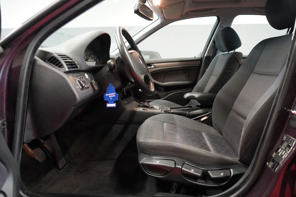 BMW 3 Series 2002
