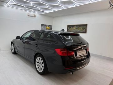BMW 320 - 4
