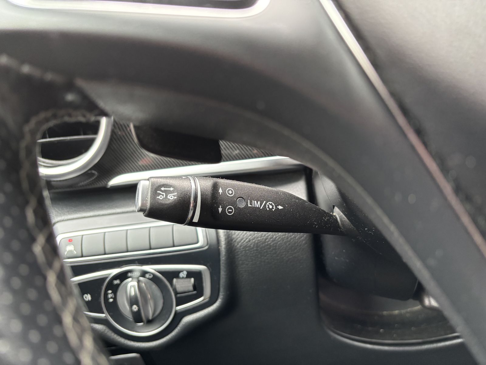 Fahrzeugabbildung Mercedes-Benz V 250 d EDITION lang-NAV-LED-KAMERA-EL.HECK-