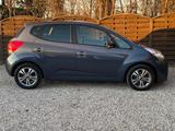 Kia Venga 1.6 Dream Team Klimaautomatik PDC SHZ - Kia Venga mit Benzin-Antrieb: Kleinbus, 1.6