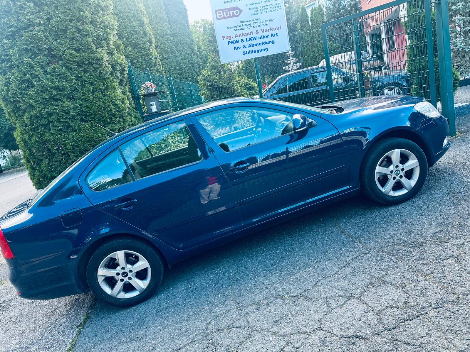 Skoda Octavia(77kw105ps)Family/Get-AUTOMATIK/KL-Autom