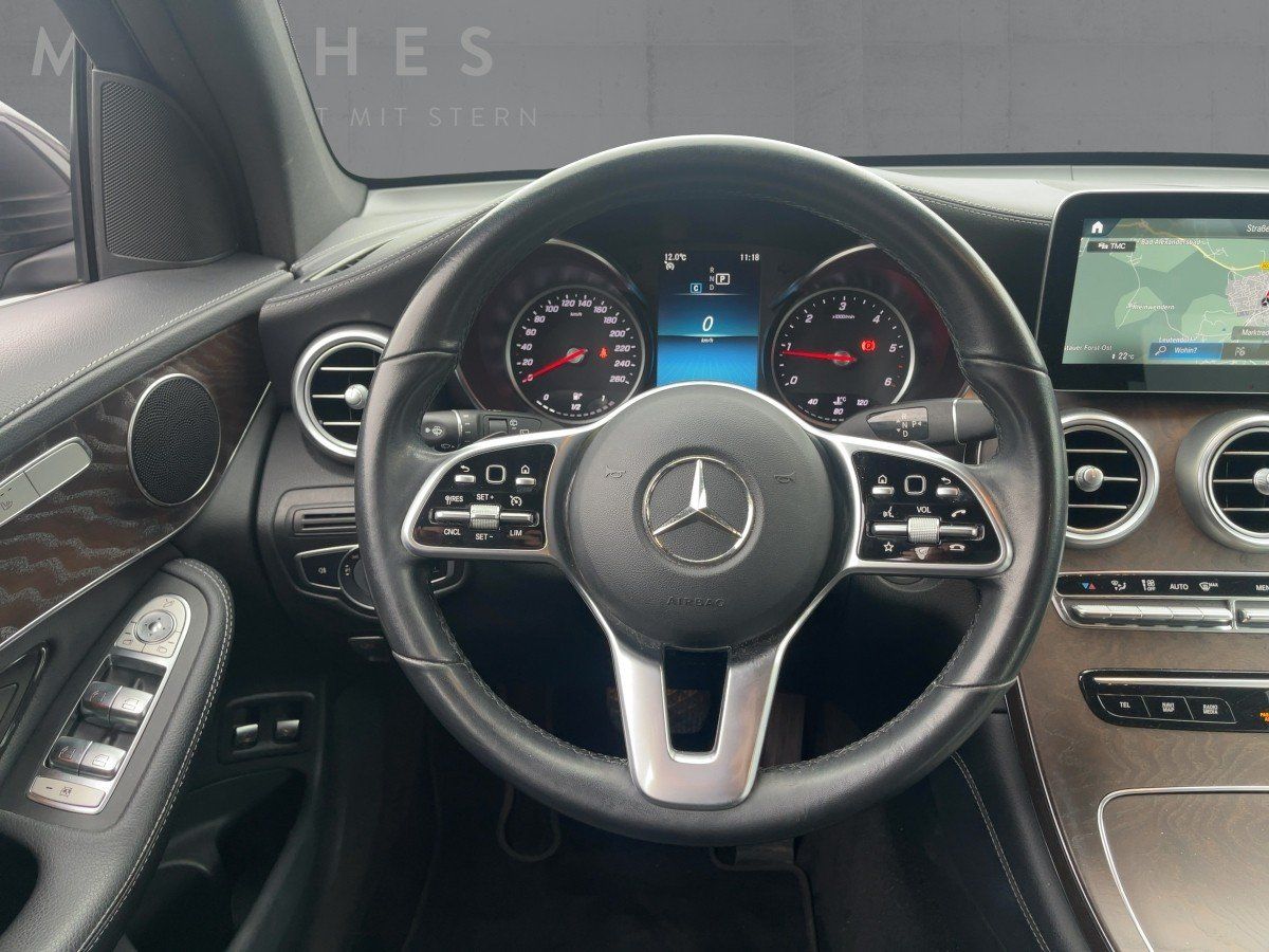 Fahrzeugabbildung Mercedes-Benz GLC 220 d 4M LED/Tempomat/Kamera/AHK