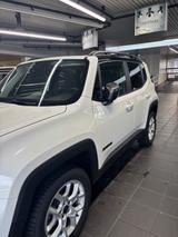 Jeep Renegade 1.3l T4-PHEV 177kW Upland 4xe Autom... - Jeep Renegade Upland mit Hybrid-Antrieb (Benzin/Elektro)