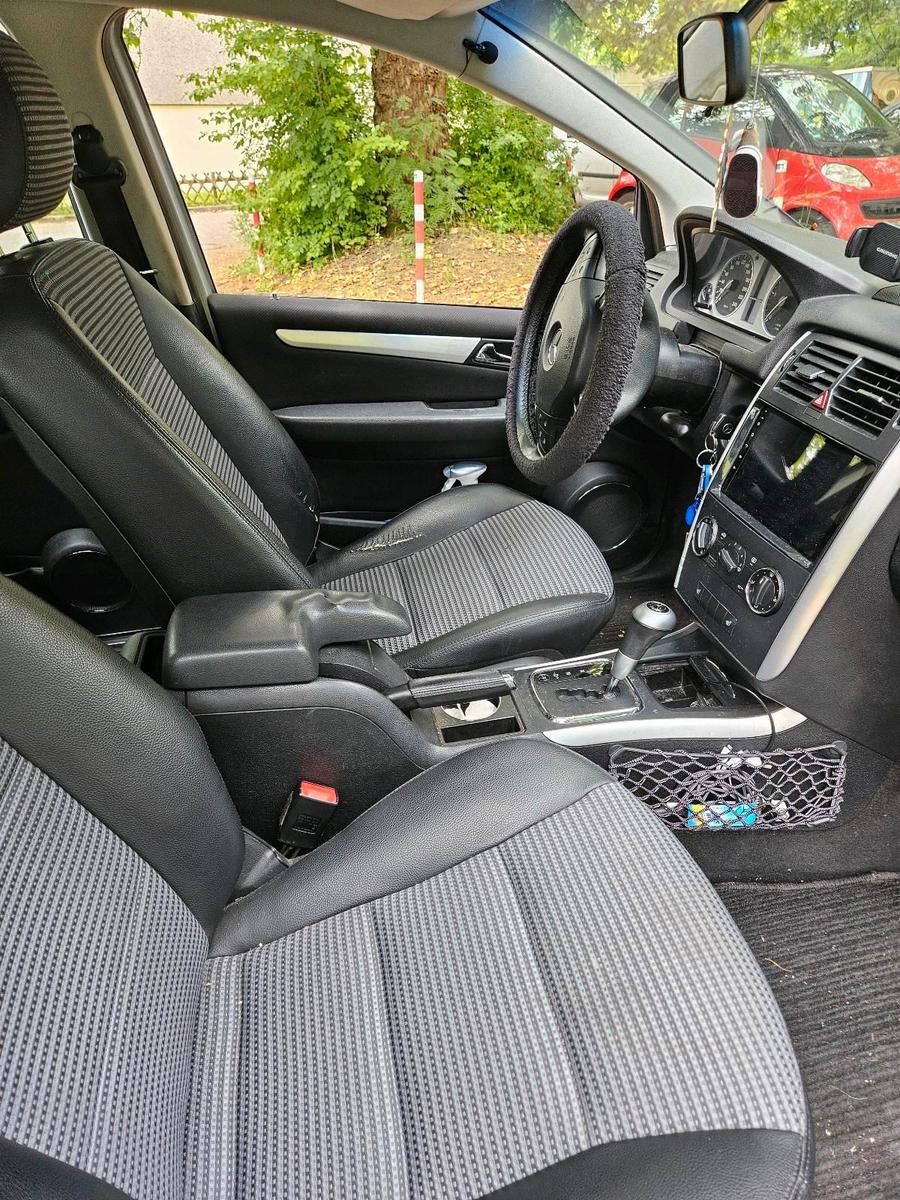 Mercedes-Benz B180 2005 — photo 8