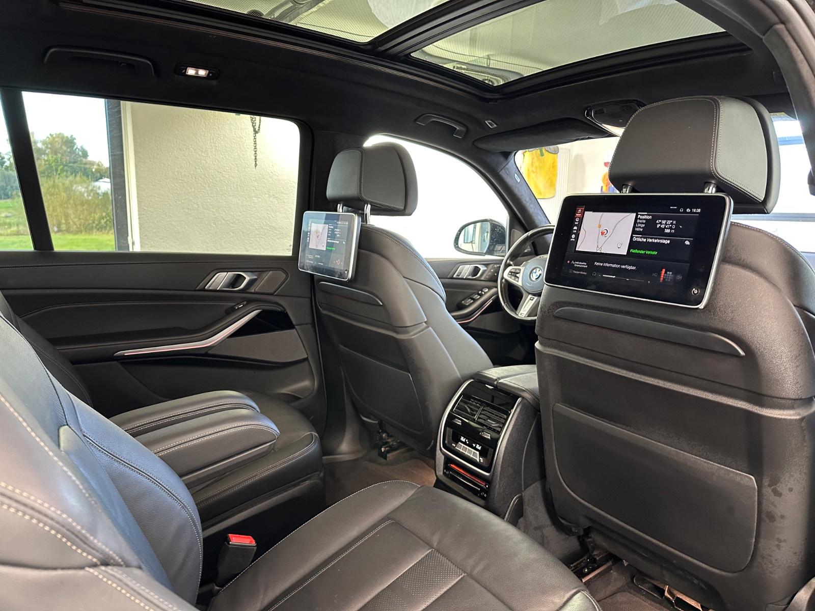 BMW X7 M50 d*Laser Licht*AHK*6Sitzer*TV*Soft-Close*