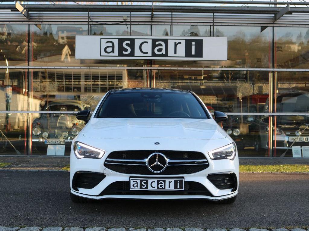 Mercedes-Benz CLA 35 AMG Shooting Brake