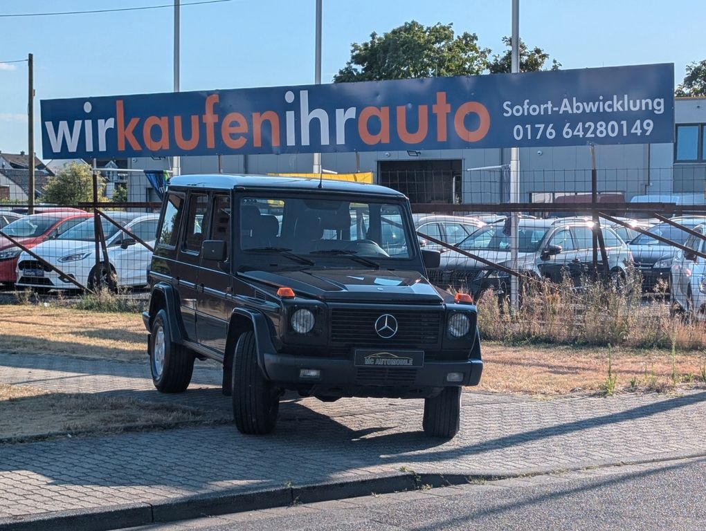 Mercedes-Benz G 320
