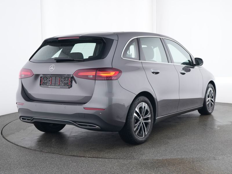 Fahrzeugabbildung Mercedes-Benz B 200 PANO-SD*AHZV*M-BEAM*KEY-GO KOMFORT*360°DAB