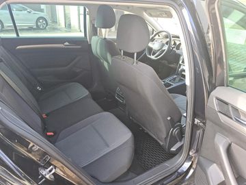 Volkswagen Passat Variant - 6