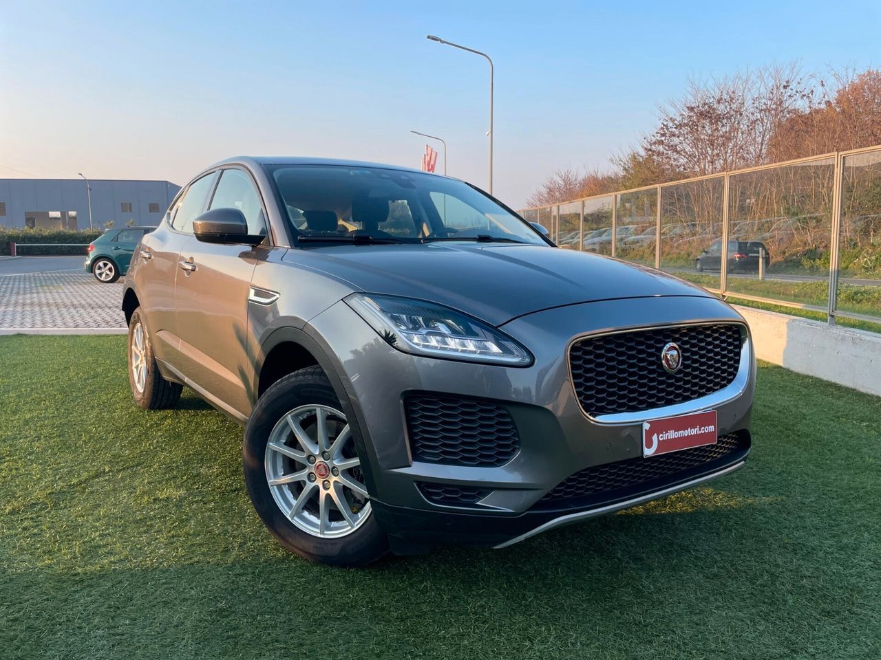 JAGUAR E-Pace