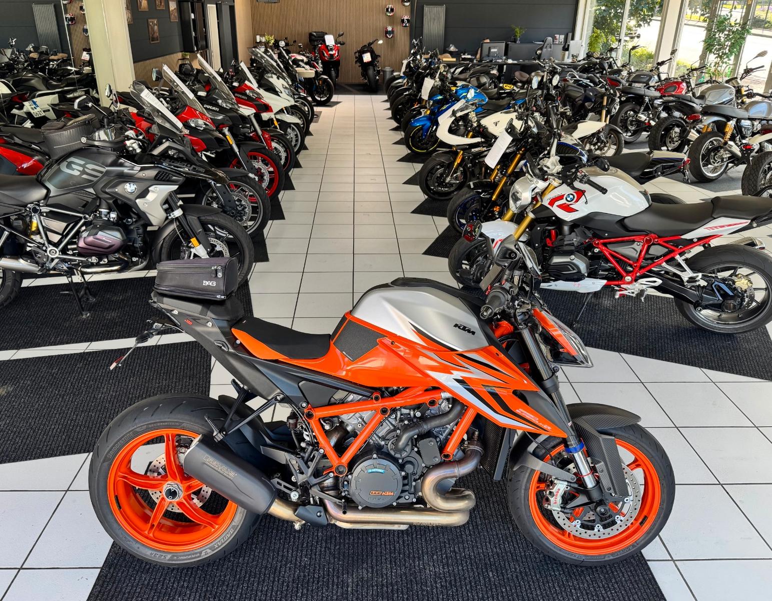 KTM 1290 Super Duke R Evo*Tech Pack*Remus*