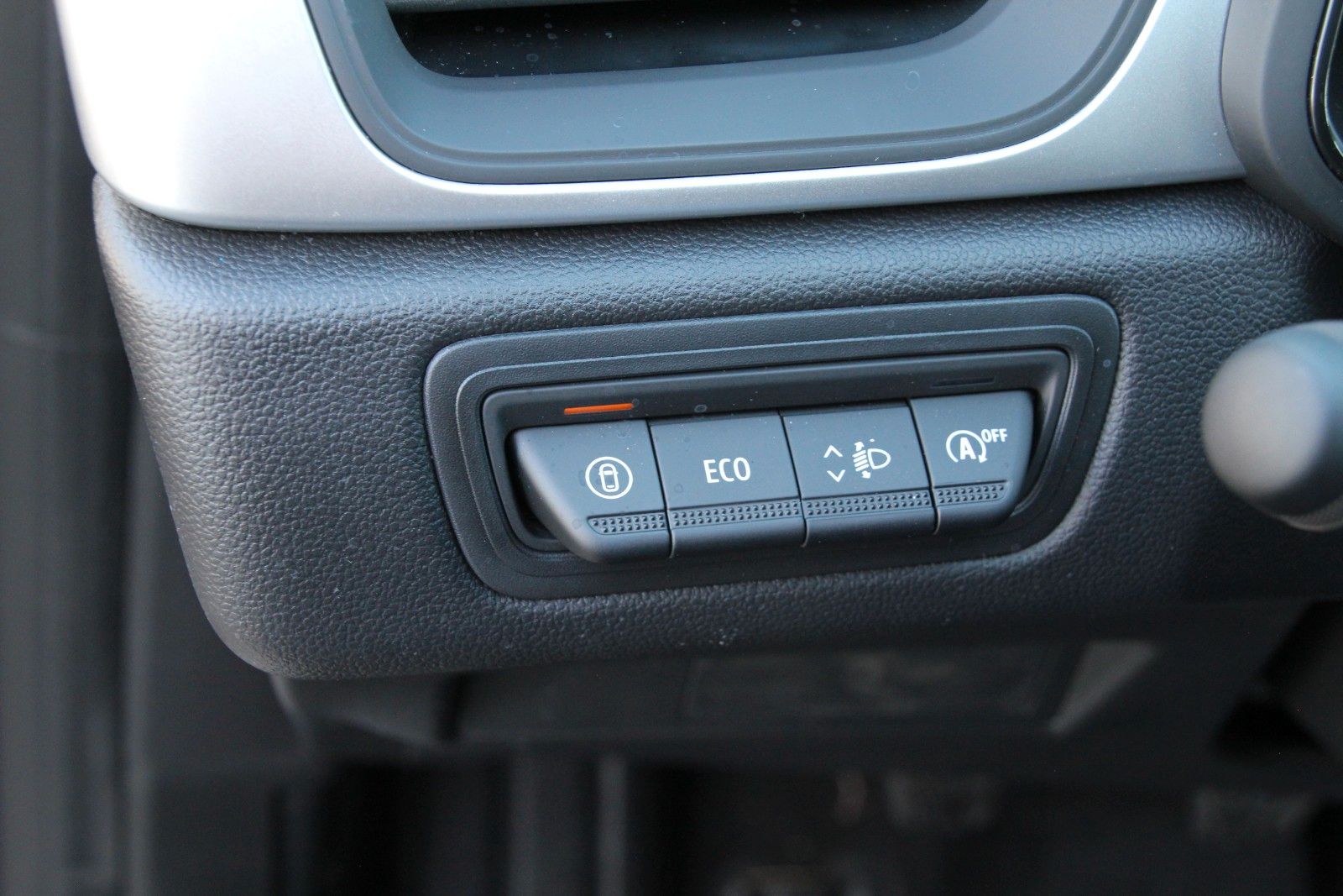 Fahrzeugabbildung Mitsubishi ASX Basis