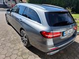Mercedes-Benz E 300 de 4MATIC T Autom. - - Mercedes-Benz E 300 in Wuppertal