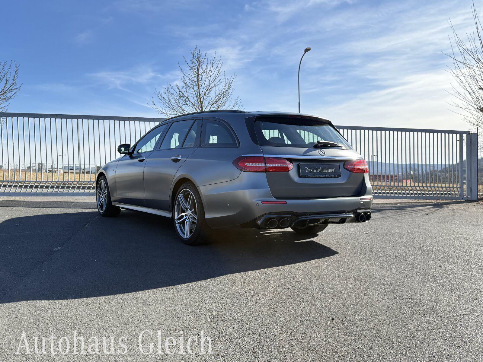 Fahrzeugabbildung Mercedes-Benz Mercedes-AMG E 53 4MATIC+ T-Modell MultiBeam/AMG