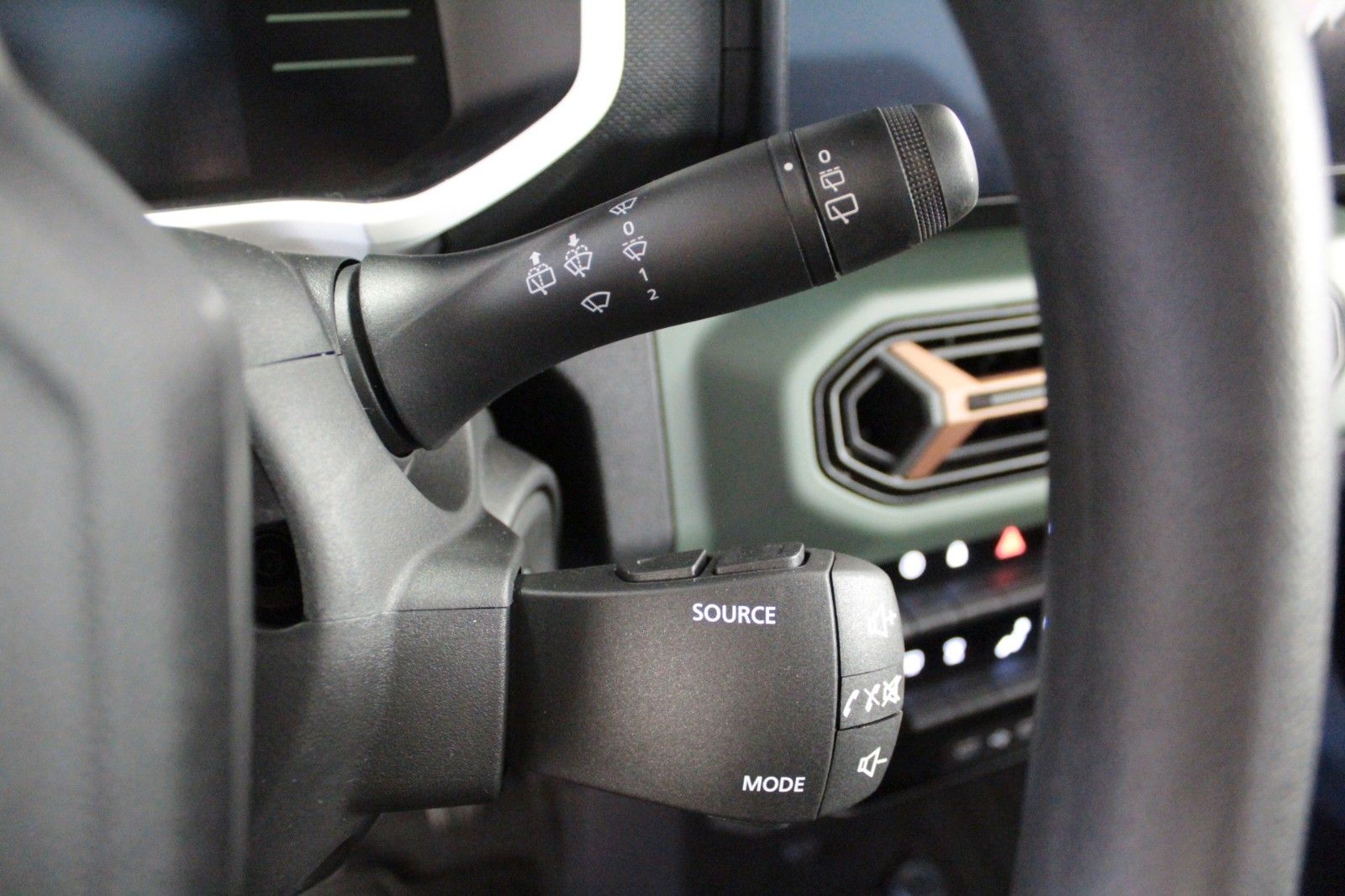 Fahrzeugabbildung Dacia Spring Electric 65 Extreme*100 % elektrisch