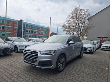 Audi Q7 - 11