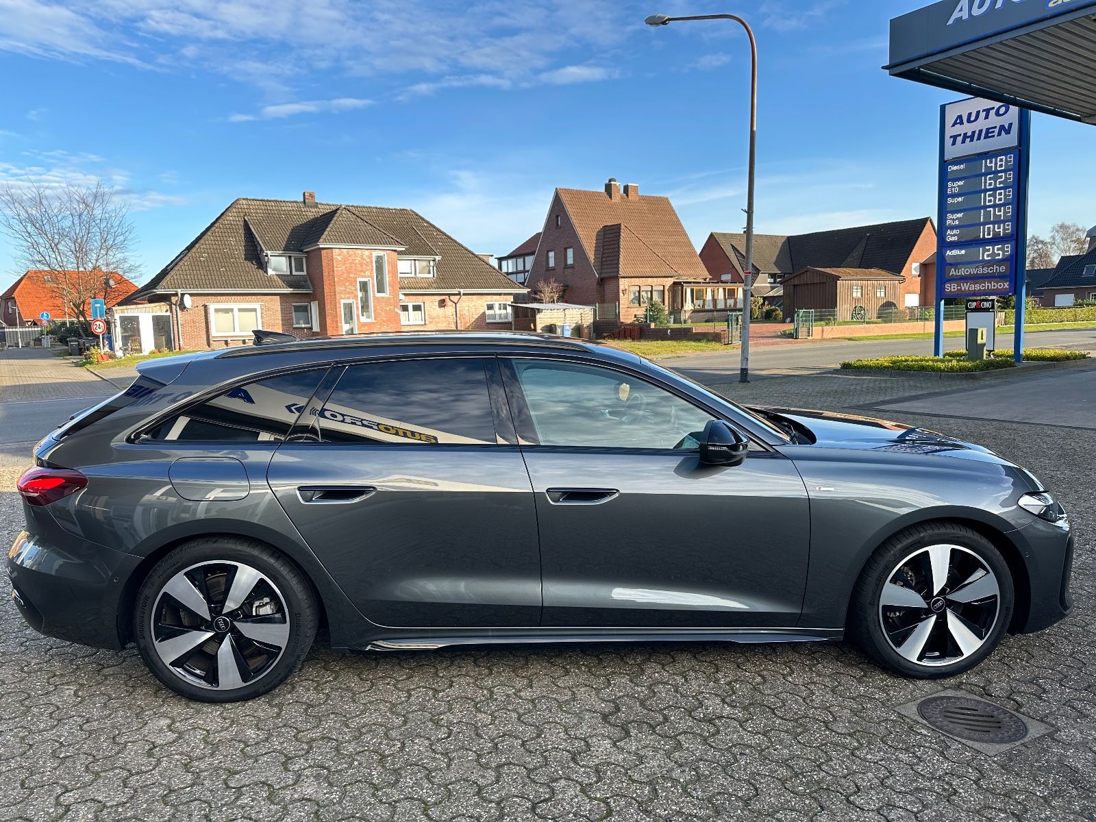 Fahrzeugabbildung Audi A5 Avant 40 TDI S Line S Tronic Matrix/ACC/APP