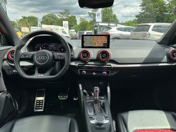 Fahrzeugabbildung Audi SQ2 2.0 TFSI quattro ACC Pano 19" Raute