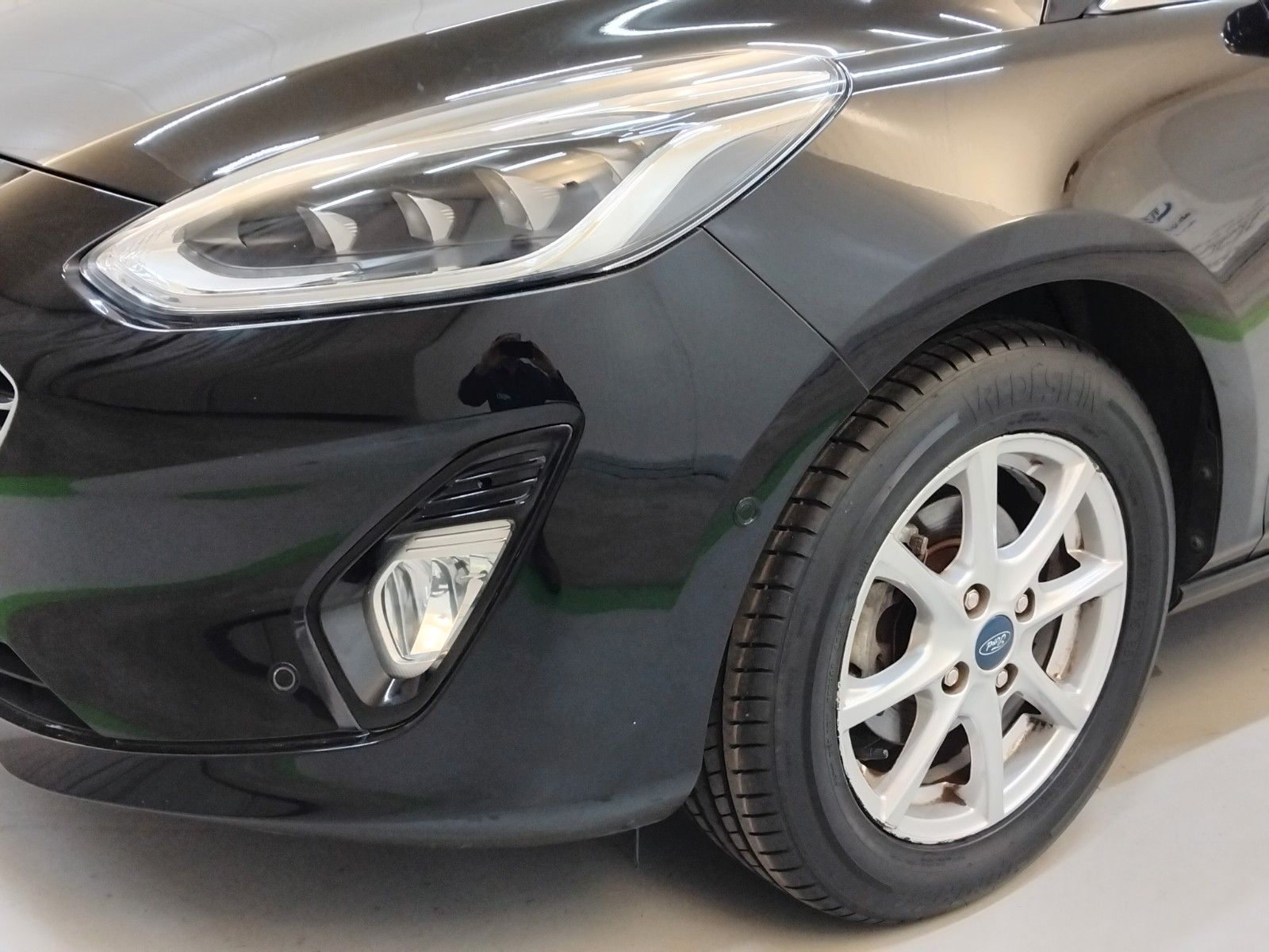 Ford Fiesta (09/2020, Benzin)